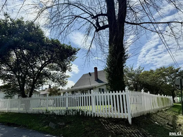 $68,500 | 1020 Simmons Street, Metropolis, IL 62960