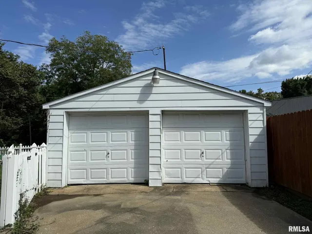 $68,500 | 1020 Simmons Street, Metropolis, IL 62960