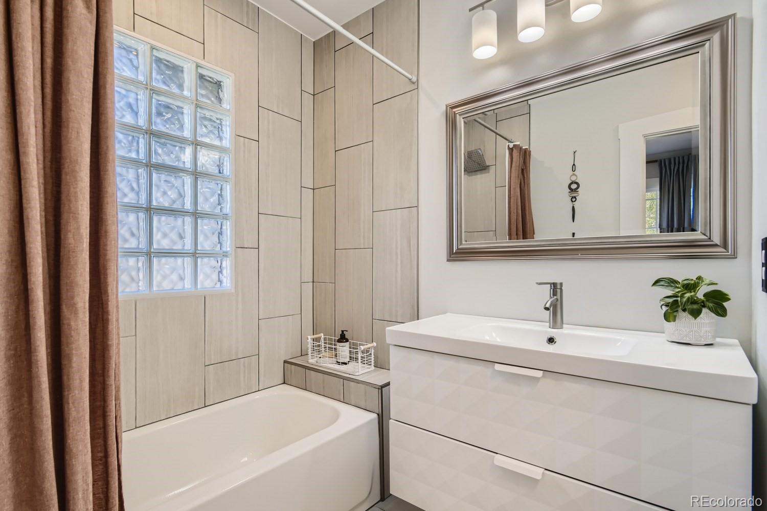 2938 Ames Street Wheat Ridge, CO 80214 - Photo 14 of 27 Gallery Image 14