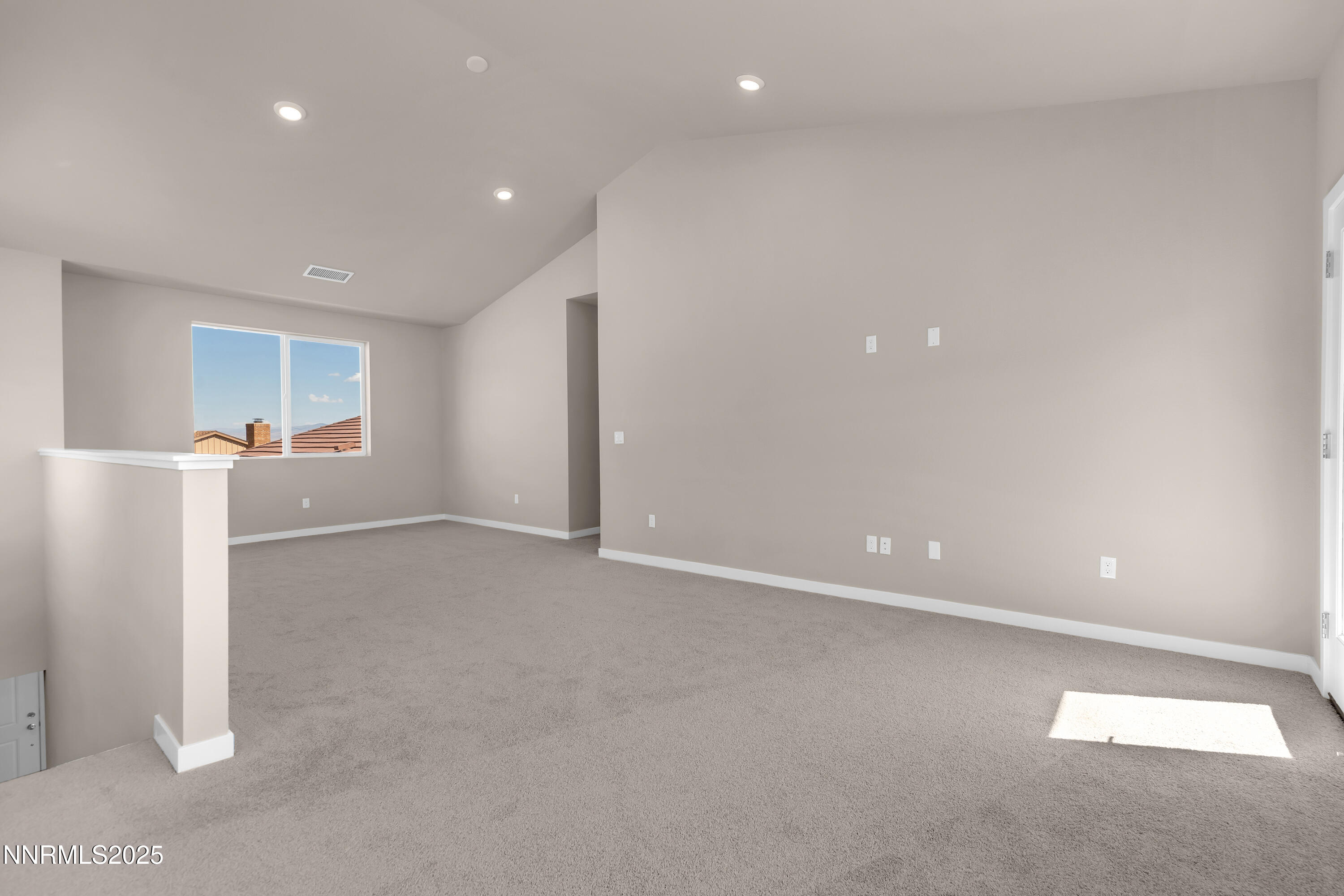 1466 Copper Point Circle Reno, NV 89519 - Photo 18 of 45 Copperpoint1466-021