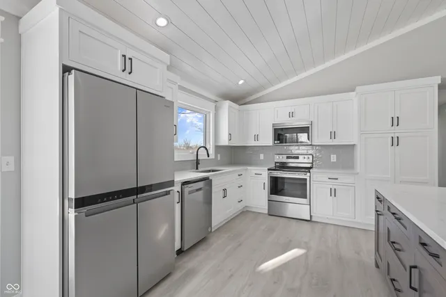 $359,900 | 5110 North County Road 1000 East, Brownsburg, IN 46112