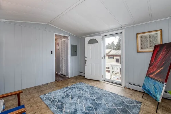 $199,999 | 5 Timber Lane, Wareham, MA 02571