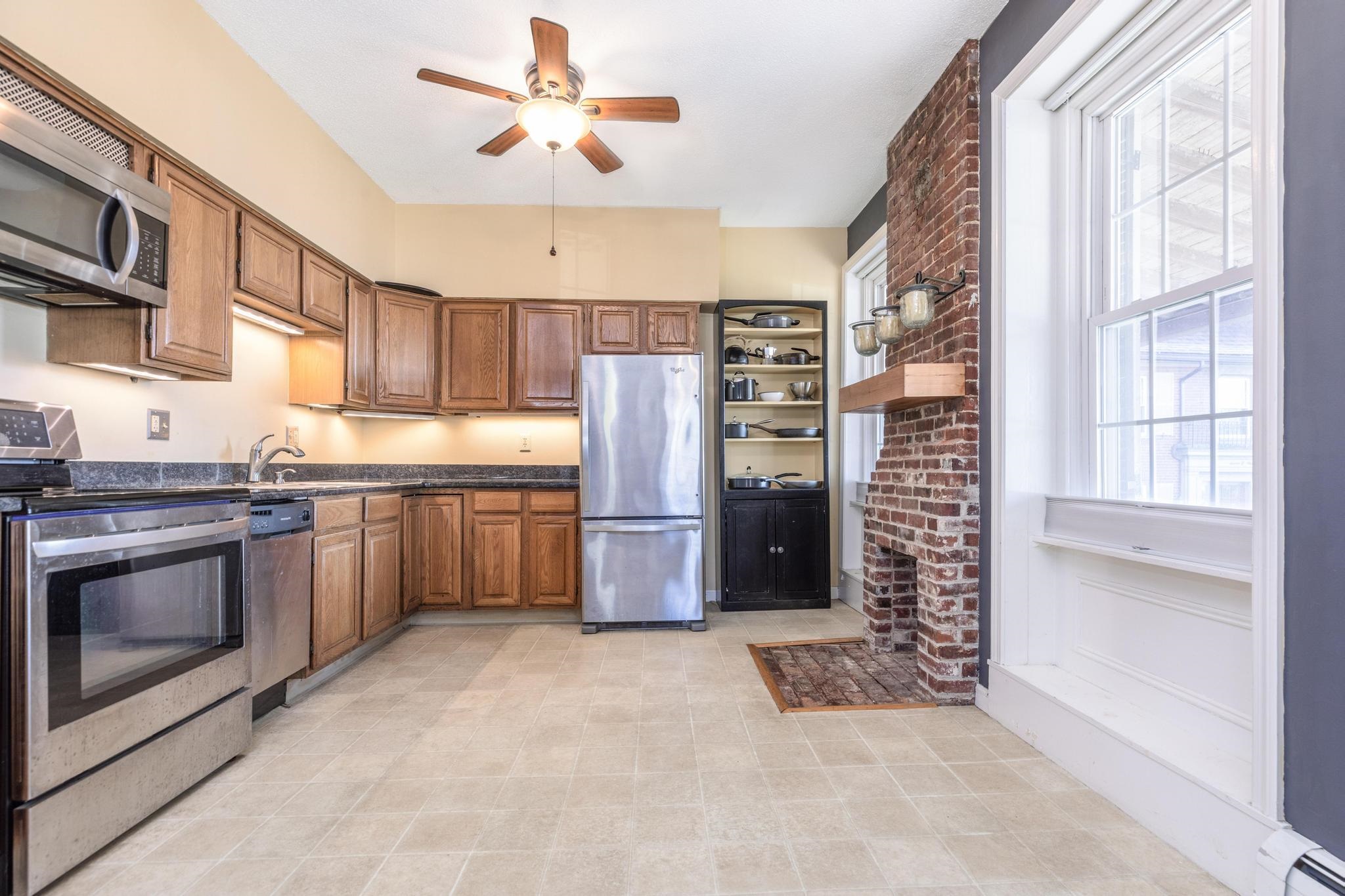 713 Central Avenue, Unit 1 Dover, NH 03820 - Photo 10 of 18