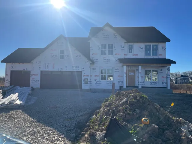 $945,900 | W221-n4524 W221-n4524 Timber Court, Unit LT179, Pewaukee, WI 53072