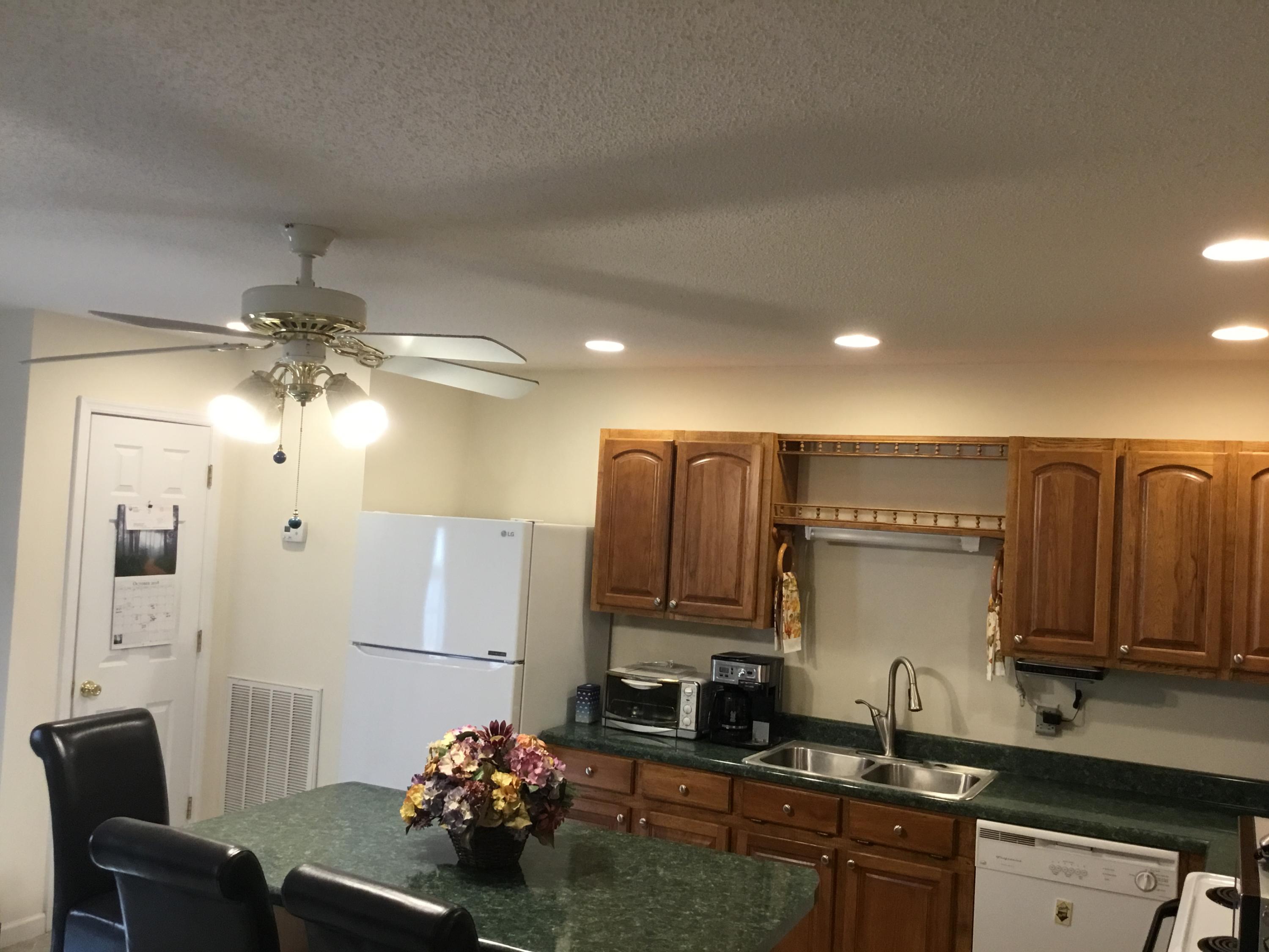 895 McCarter Road LaFayette, GA 30728 - Photo 3 of 38 Kitchen