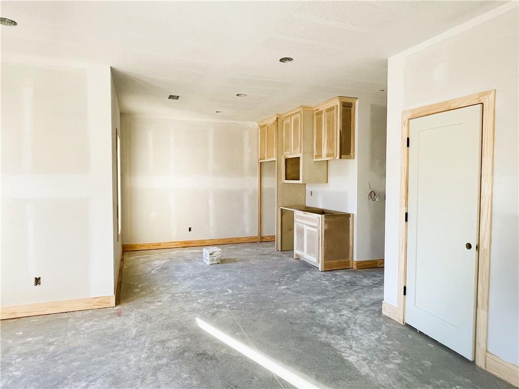 22646 West 89th Street Lenexa, KS 66227 - Photo 12 of 26