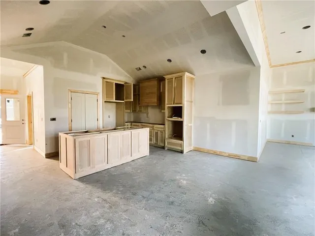 $1,175,000 | 22646 West 89th Street, Lenexa, KS 66227