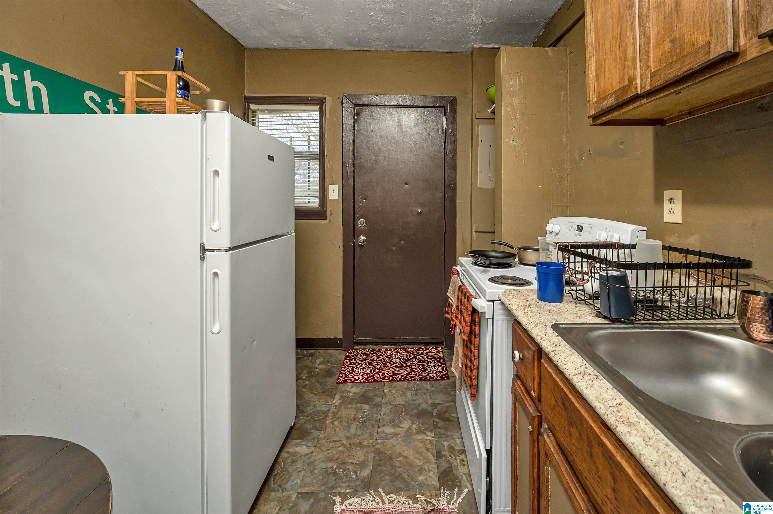 10 2nd Avenue Southwest Birmingham, AL 35211 - Photo 11 of 35