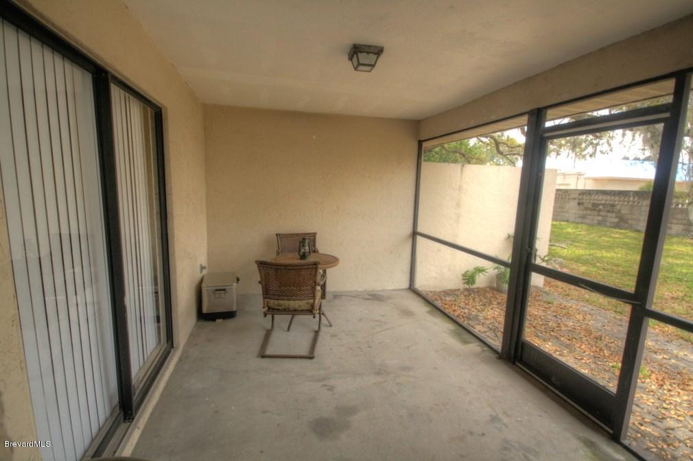 695 Young Street Melbourne, FL 32935 - Photo 18 of 28 IMG_1553_4_5_tonemapped
