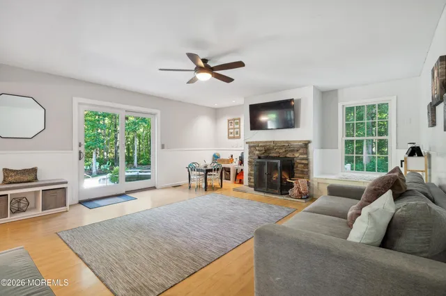 $915,000 | 5 Ironwood Court, Jackson, NJ 08527