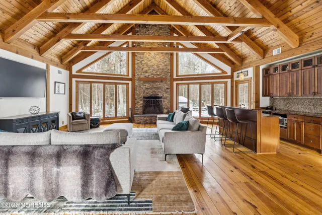 $915,000 | 5 Ironwood Court, Jackson, NJ 08527