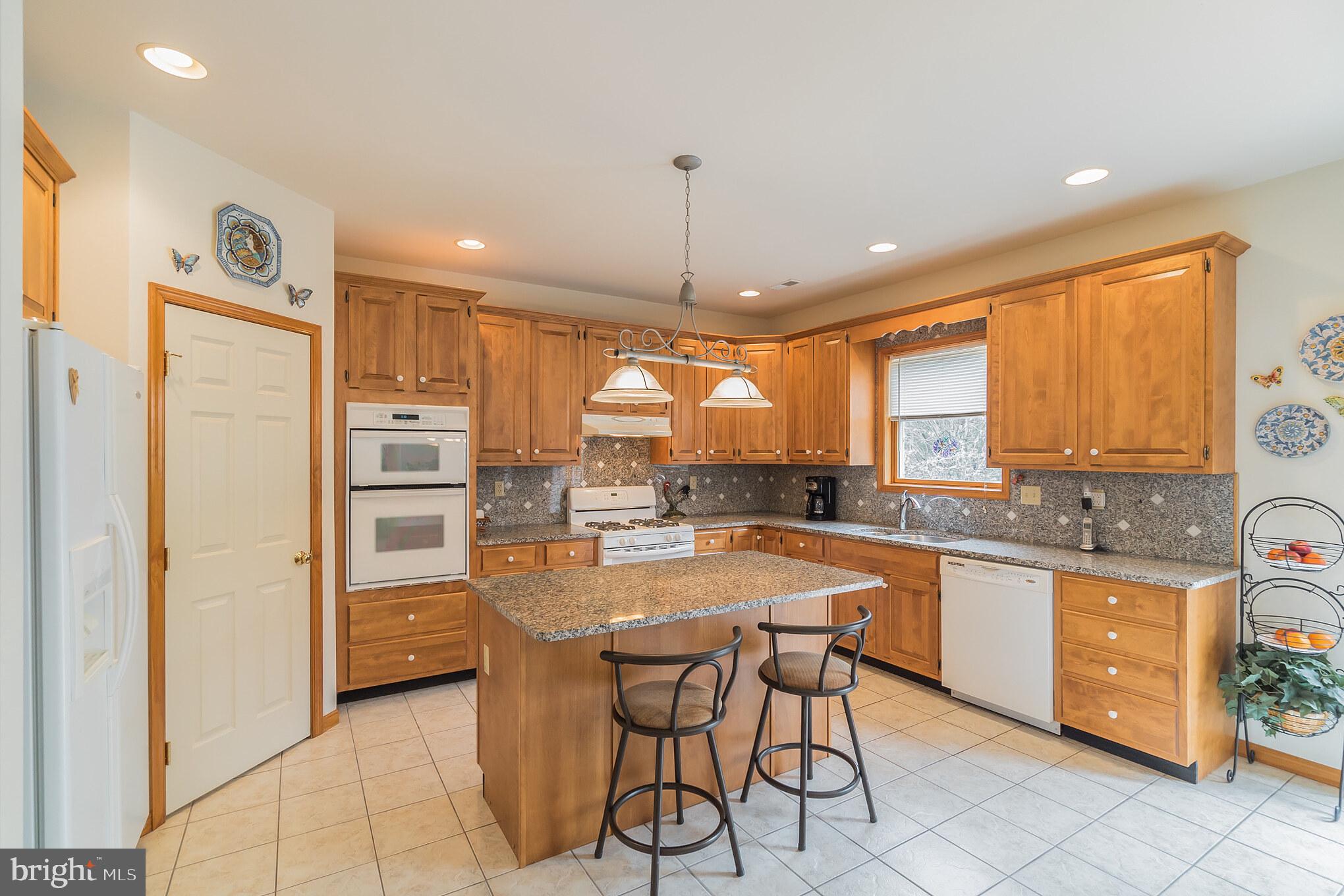 850 Store Road Harleysville, PA 19438 - Photo 15 of 39 Gallery Image 15