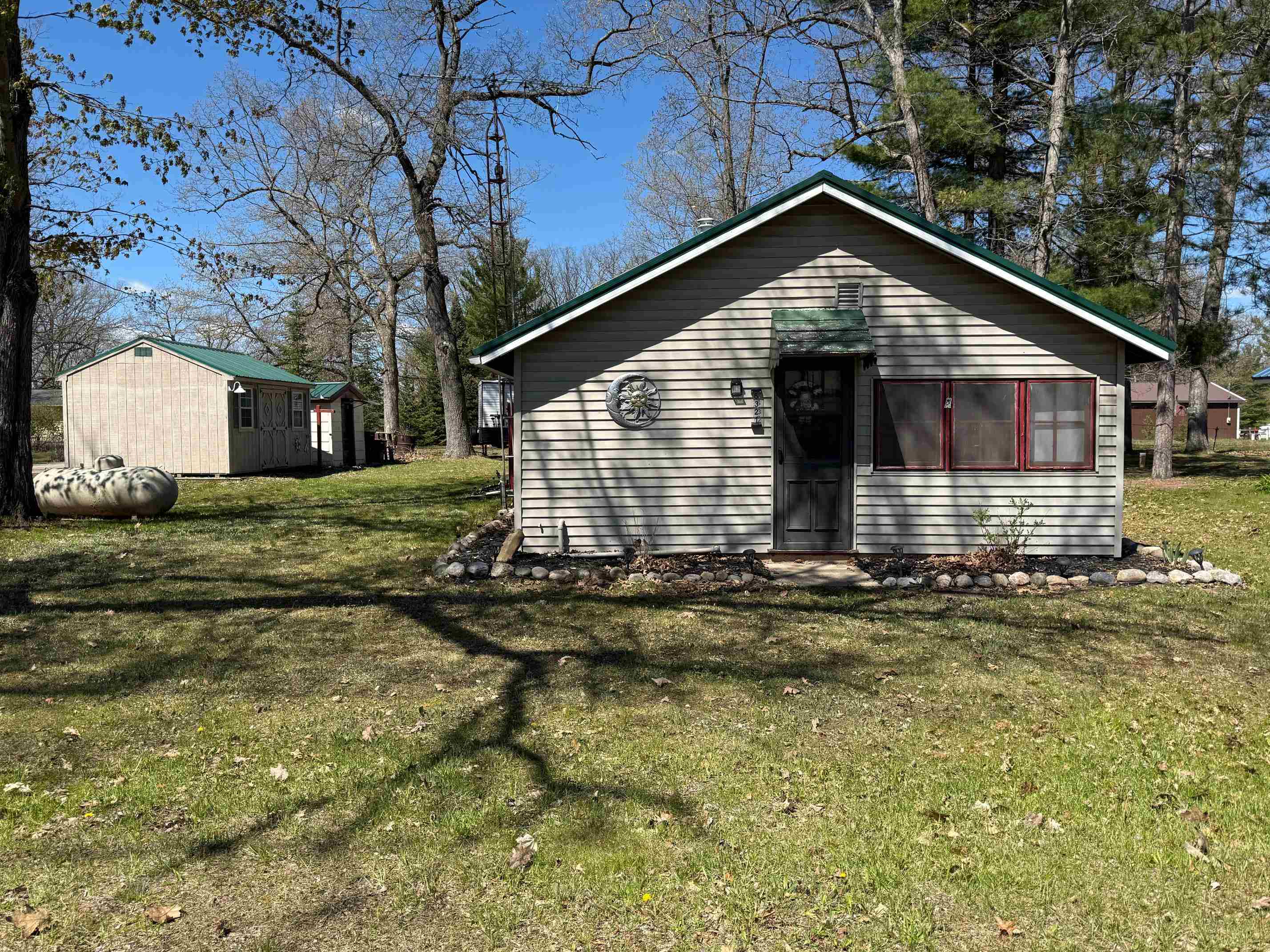 6321 Elk Lake Road Gladwin, MI 48624 - Photo 6 of 47