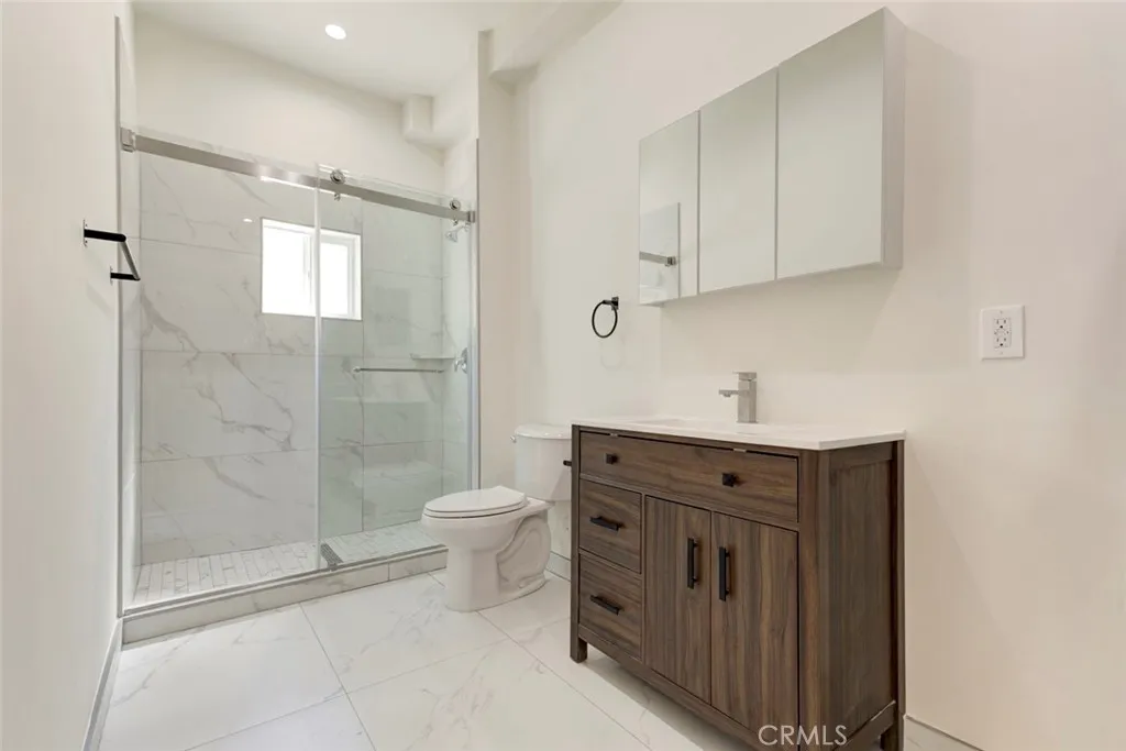 7044 Greeley Street Tujunga, CA 91042 - Photo 14 of 27