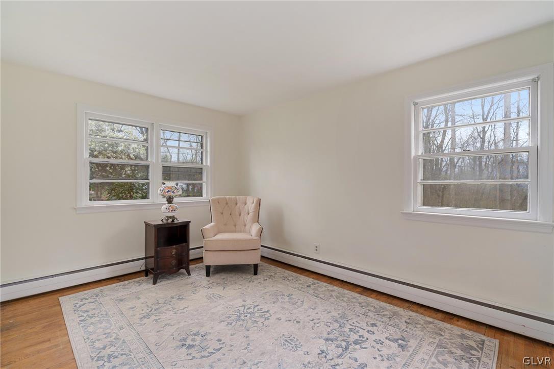 1675 Salem Road Quakertown, PA 18951 - Photo 25 of 34 a livingroom with workspace and a window