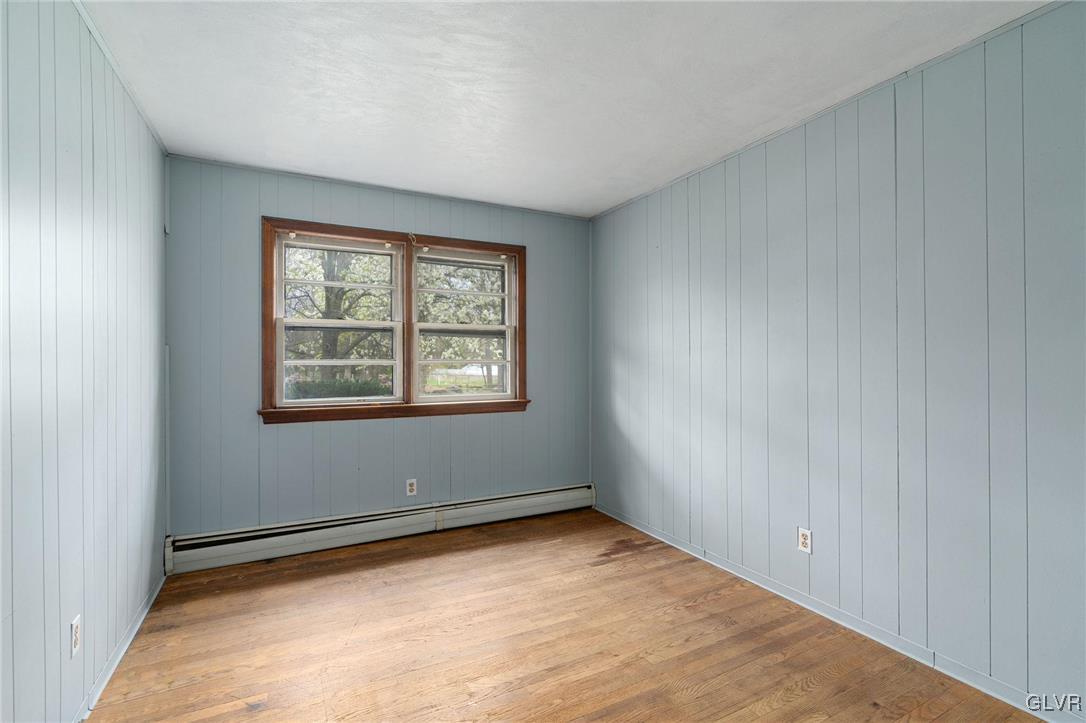 1675 Salem Road Quakertown, PA 18951 - Photo 26 of 34 an empty room with windows