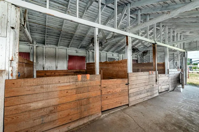 $1,075,000 | 10 Estates Road, Lucas, TX 75002