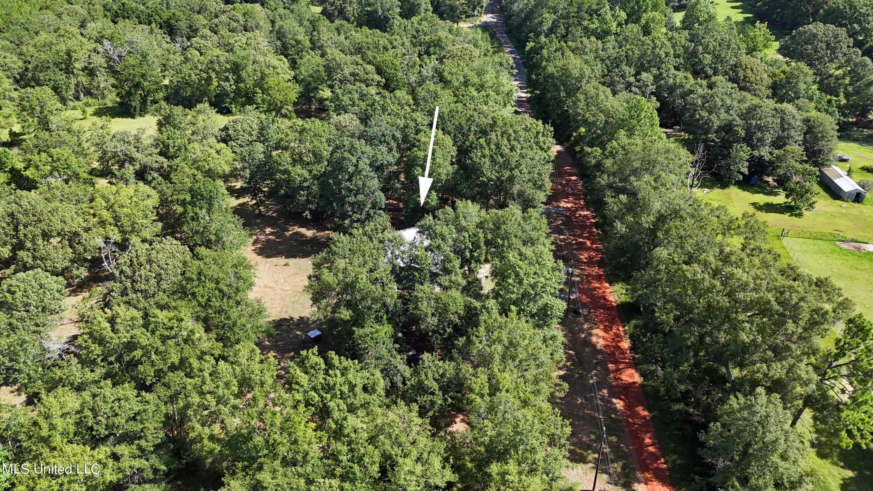 176 Long Leaf Road Lucedale, MS 39452 - Photo 26 of 27 026