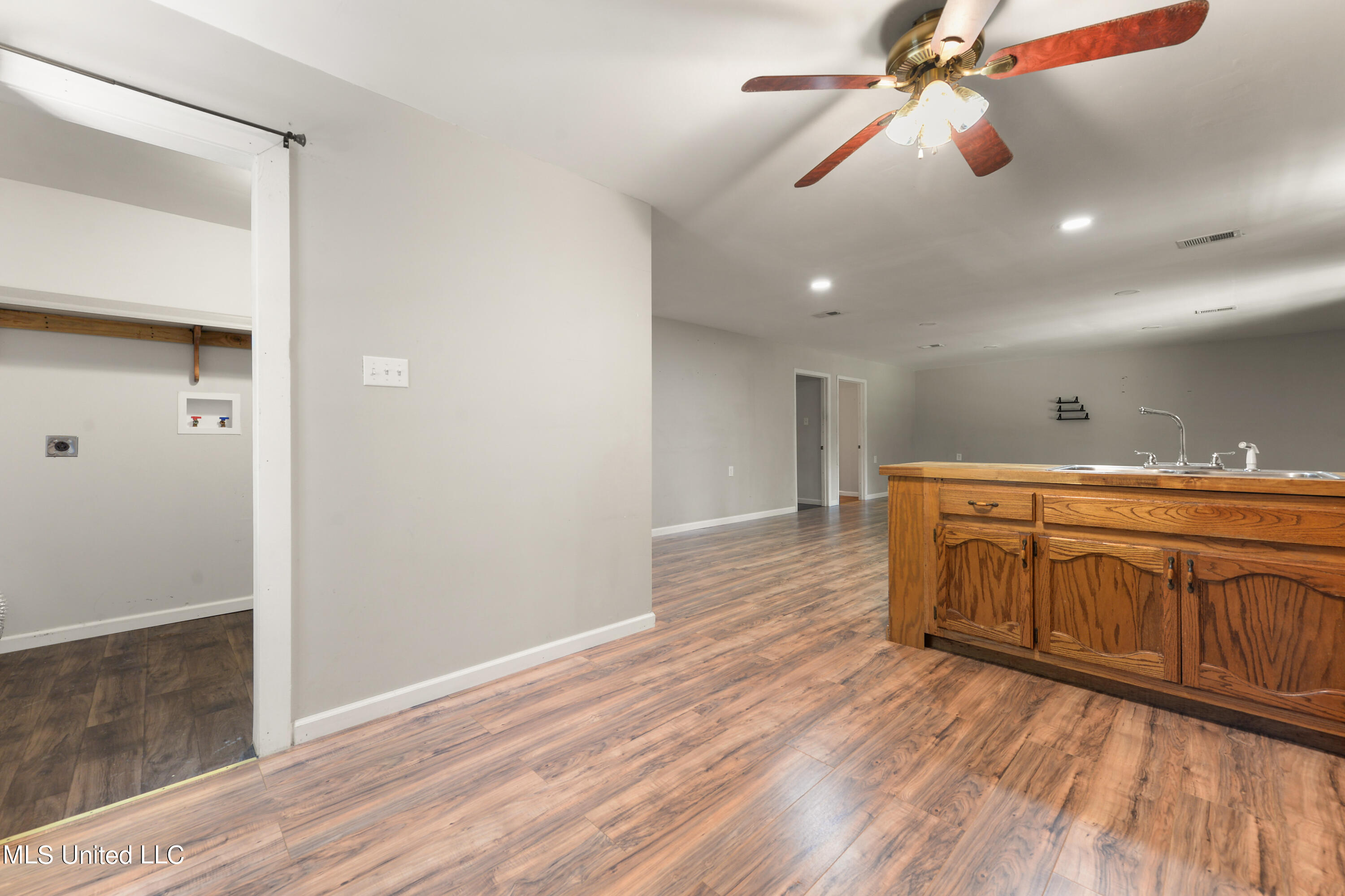 176 Long Leaf Road Lucedale, MS 39452 - Photo 9 of 27 009