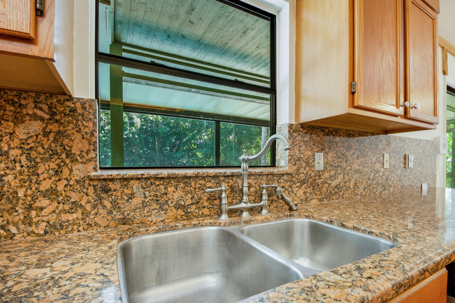 16629 93rd Road North Loxahatchee, FL 33470 - Photo 18 of 38 8 Kitchen 5 LR1_5555-Edit