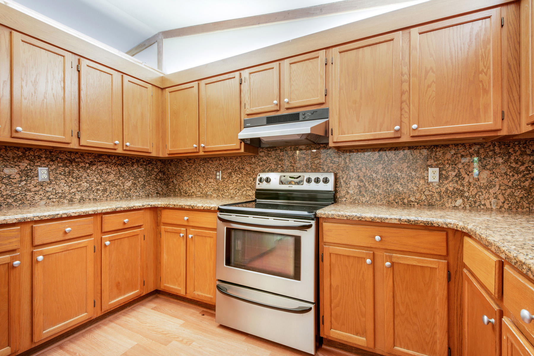 16629 93rd Road North Loxahatchee, FL 33470 - Photo 20 of 38 8 Kitchen 7 LR1_5569-Edit