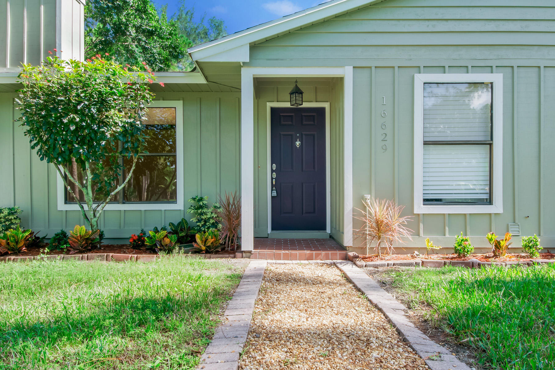 16629 93rd Road North Loxahatchee, FL 33470 - Photo 5 of 38 2 Exterior Enterance 1 LR1_5497-Edit