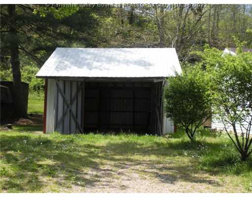 0 Dewees Road Kenna, WV 25248 - Photo 6 of 12 Garage.