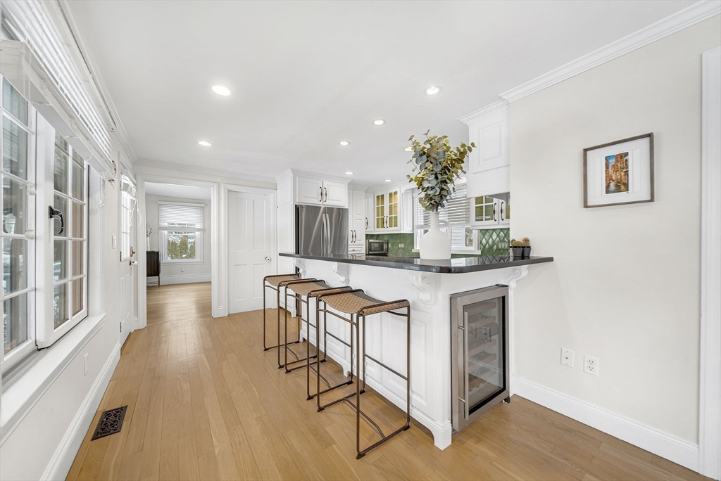 266 Langley Road, Unit 1 Newton, MA 02459 - Photo 14 of 40