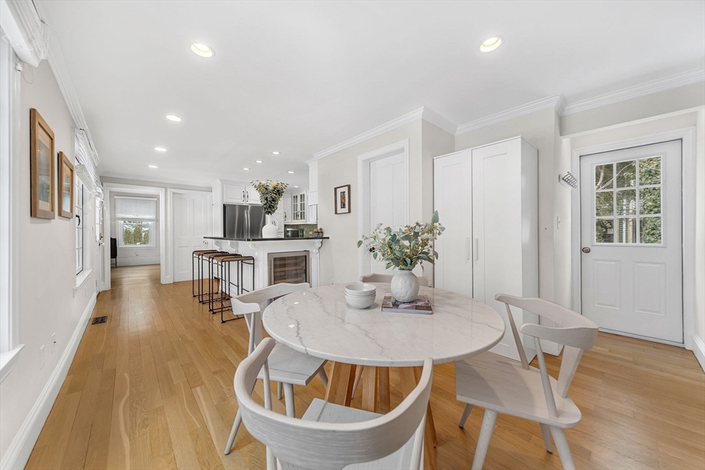 266 Langley Road, Unit 1 Newton, MA 02459 - Photo 16 of 40