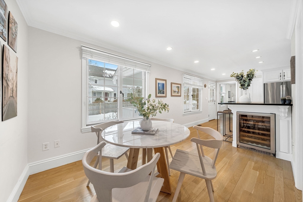 266 Langley Road, Unit 1 Newton, MA 02459 - Photo 17 of 40