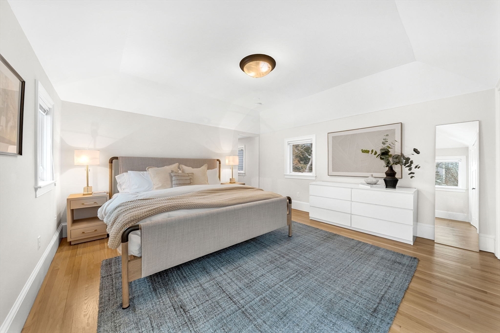 266 Langley Road, Unit 1 Newton, MA 02459 - Photo 23 of 40