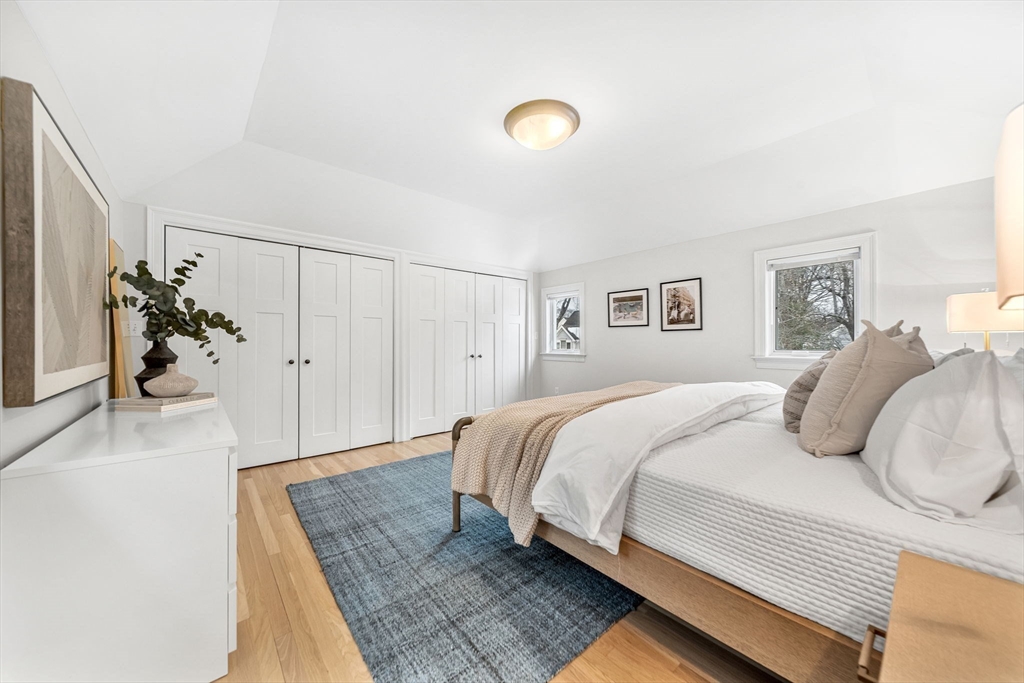 266 Langley Road, Unit 1 Newton, MA 02459 - Photo 24 of 40