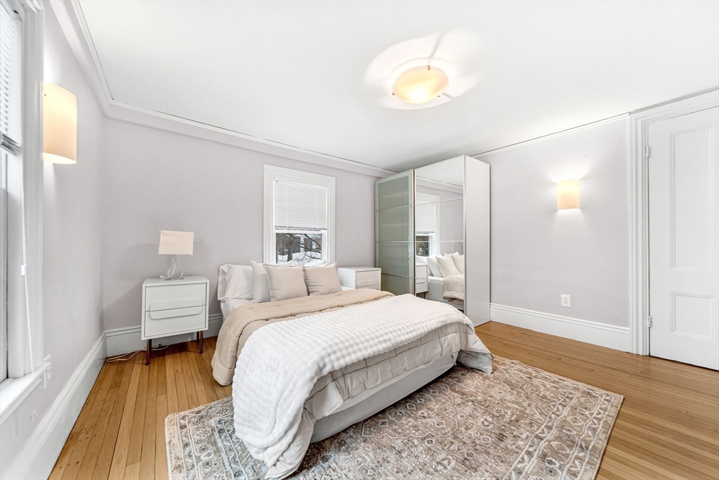 266 Langley Road, Unit 1 Newton, MA 02459 - Photo 25 of 40