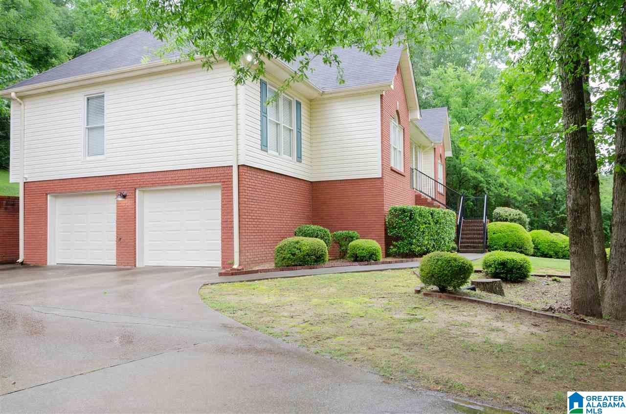 6283 Canterbury Road Pinson, AL 35126 - Photo 3 of 29