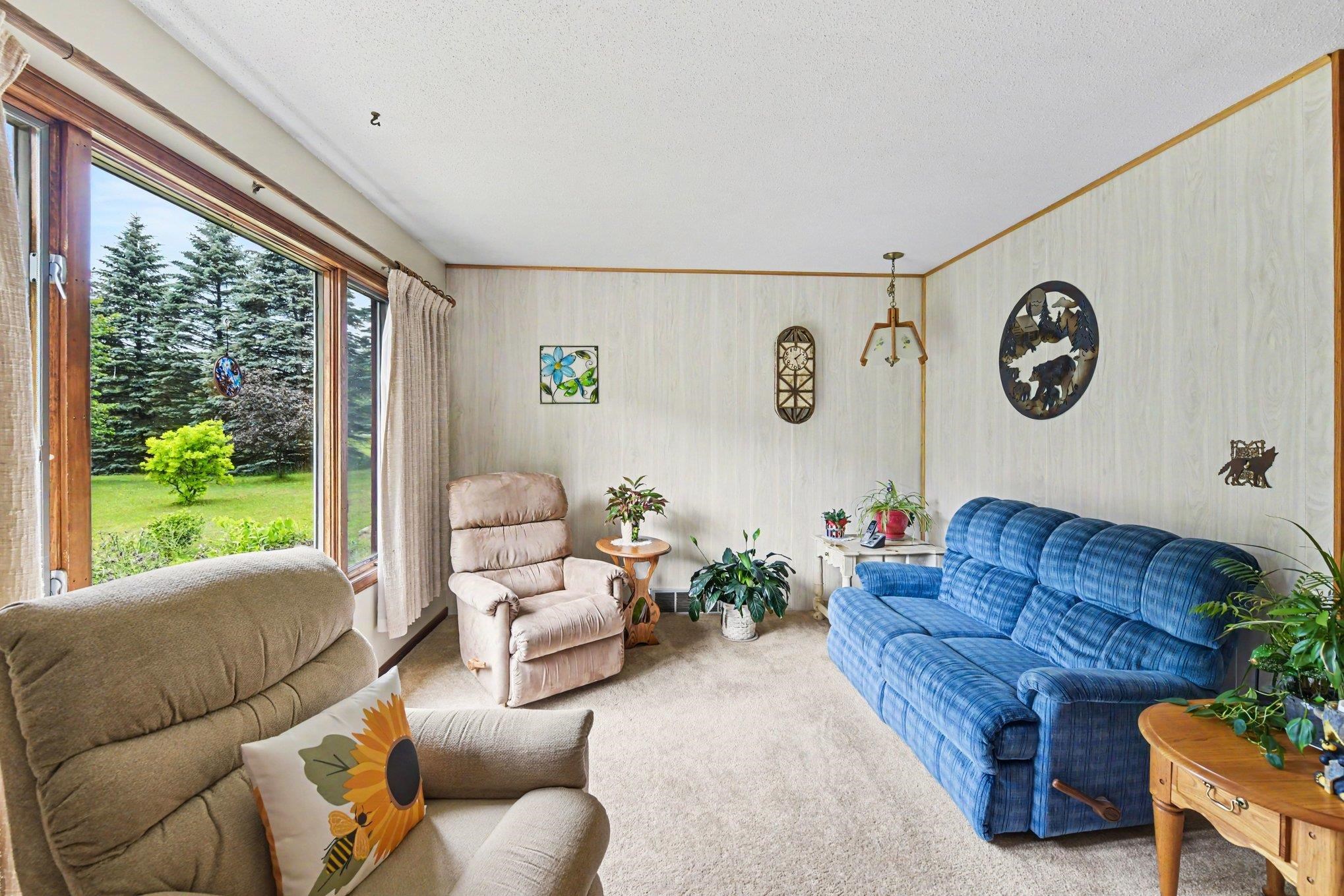 3091 Lake Ann Road Interlochen, MI 49643 - Photo 11 of 19 1947551-a66bf0f5-316a-46f8-9adf-d8c8cd03cfe5.JPG