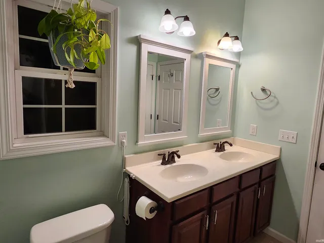 $359,900 | 15430 Shakespeare Drive, Evansville, IN 47725