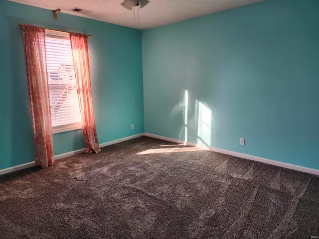 $359,900 | 15430 Shakespeare Drive, Evansville, IN 47725