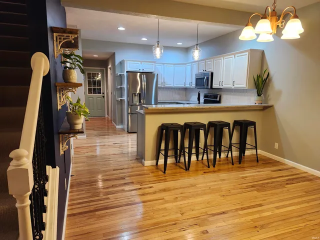 $359,900 | 15430 Shakespeare Drive, Evansville, IN 47725