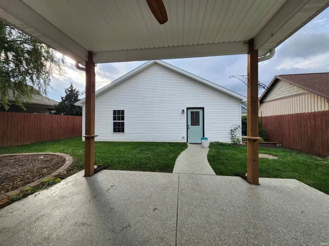 $359,900 | 15430 Shakespeare Drive, Evansville, IN 47725