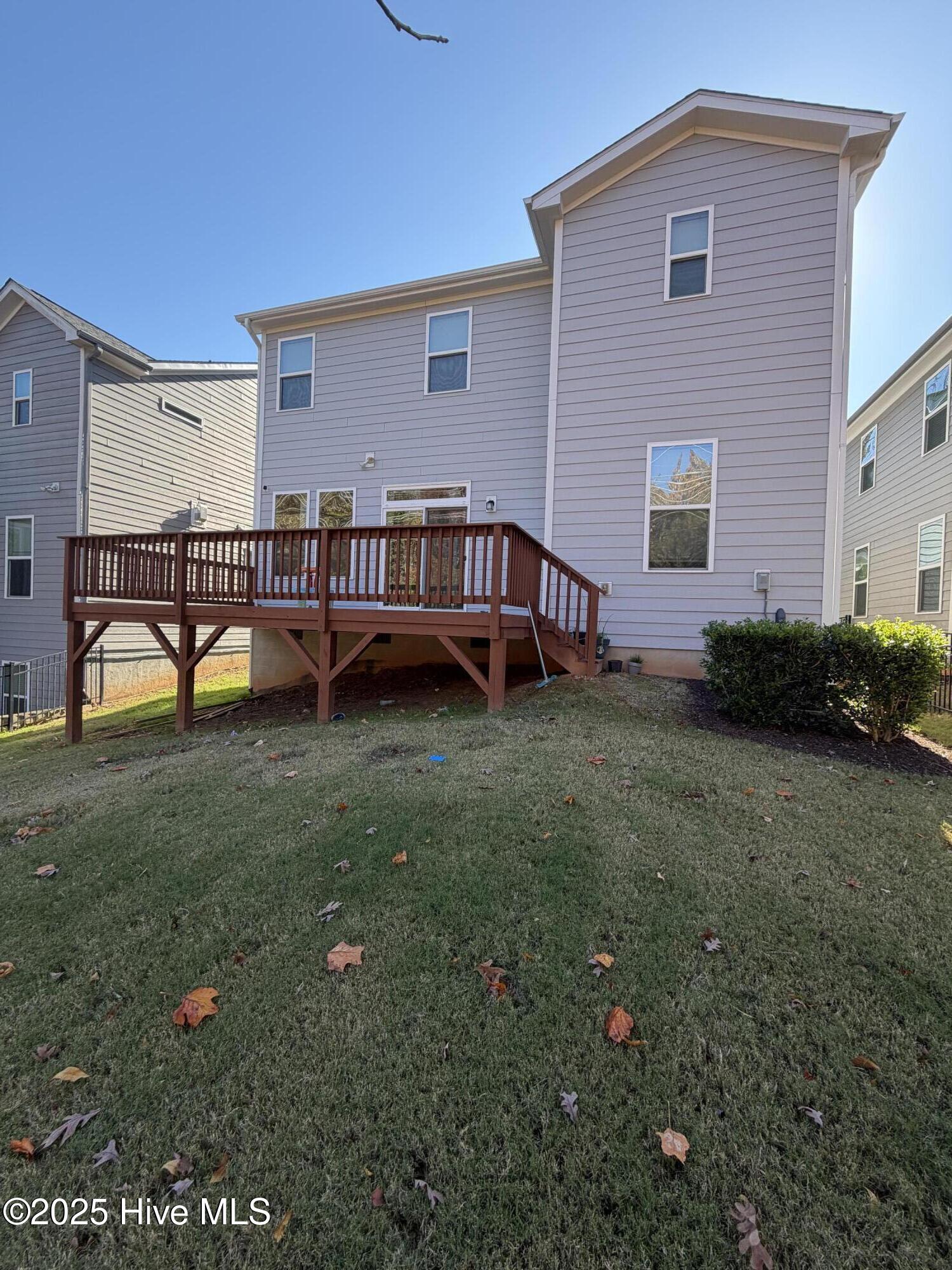 333 Putney Drive Cary, NC 27518 - Photo 17 of 17 69e8cbe5c7f4a26bb960e28b80678e87