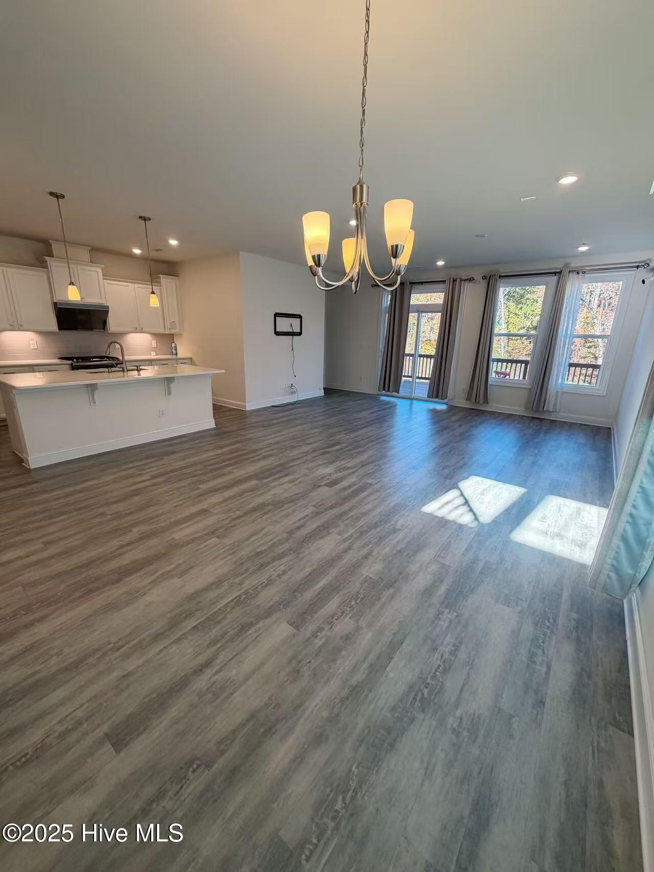 333 Putney Drive Cary, NC 27518 - Photo 3 of 17 6d6f55ce2932036f3c8a9a2e81017ddf