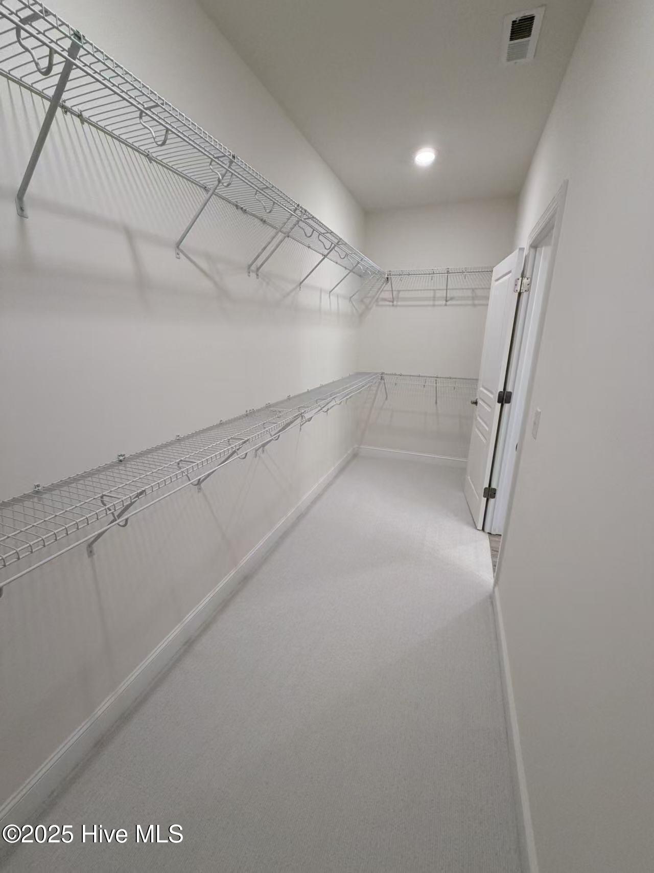 333 Putney Drive Cary, NC 27518 - Photo 10 of 17 f65a412878de929bbbc5286e39daf55f