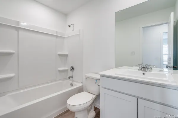 $1,825 | 3335 Gingham, Converse, TX 78109