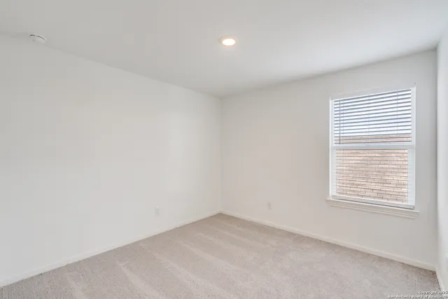 $1,950 | 3335 Gingham, Converse, TX 78109