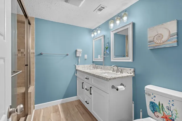 $700,000 | 6100 North Ocean Boulevard, Unit 901, North Myrtle Beach, SC 29582