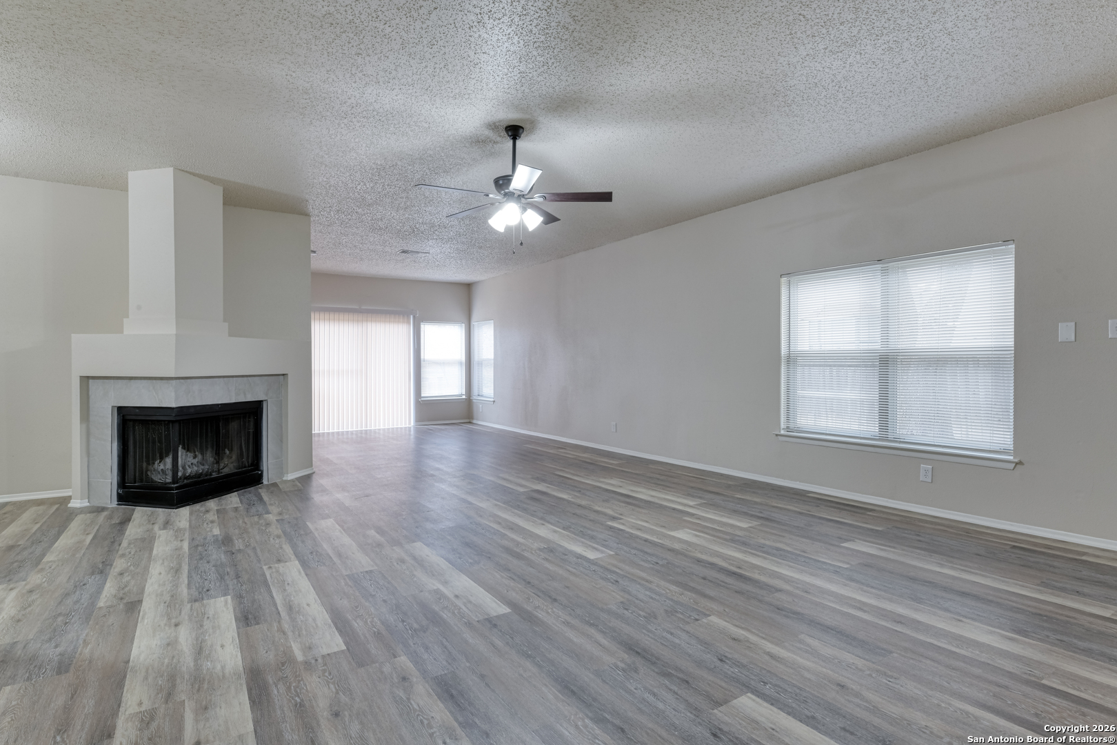 9723 Fortune Ridge Drive Converse, TX 78109 - Photo 6 of 28