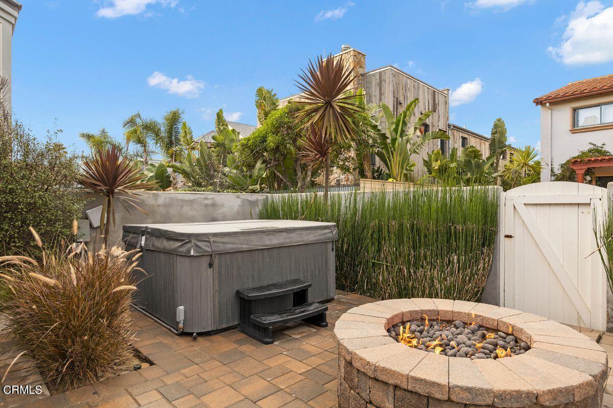 5115 Amalfi Way Oxnard, CA 93035 - Photo 22 of 32 Spa & Firepit