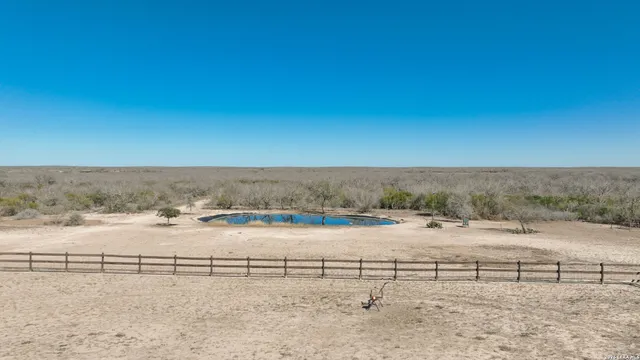 $775,000 | 3888 C R 321, San Diego, TX 78384