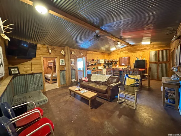 $775,000 | 3888 C R 321, San Diego, TX 78384