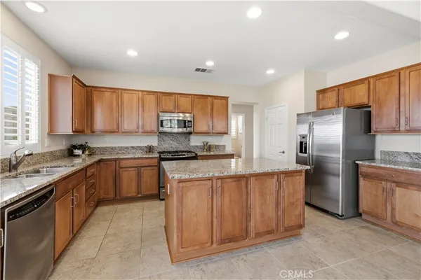 $1,099,000 | 28838 Coal Mountain Court, Valencia, CA 91354